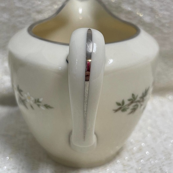 Lennox Brookdale Creamer Silver Rim‎ White and Green Floral Design - Picture 2 of 6